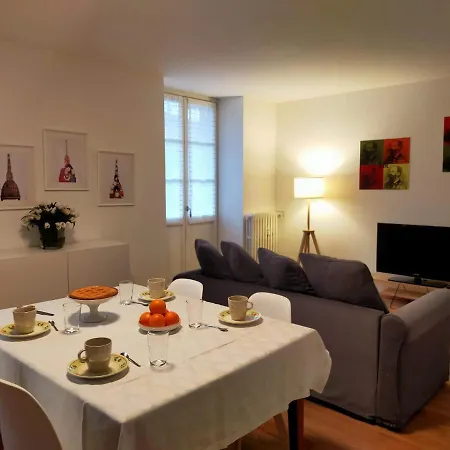 L.o.b. Maria Vittoria Turim