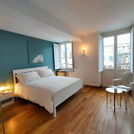 L.o.b. Maria Vittoria تورينو