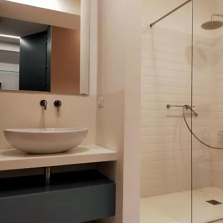 L.o.b. Maria Vittoria شقة